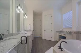 5528 Arnie Loop, Lakewood Ranch, FL 34211 - Photo 17