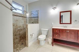 2330 Bradford St, Sarasota, FL 34231 - Photo 31