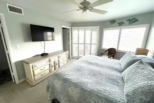 1250 N Portofino Dr, Sarasota, FL 34242 - Photo 65