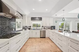 85 S Polk Dr, Sarasota, FL 34236 - Photo 21