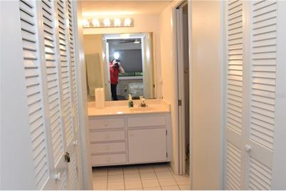 1508 Pelican Cove Road #GR232, Sarasota, FL 34231 - Photo 15