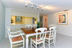 1125 Gulf of Mexico Dr, Longboat Key, FL 34228 - Photo 11