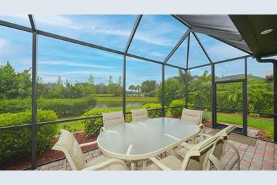 6888 Willowshire Way, Bradenton, FL 34212 - Photo 9