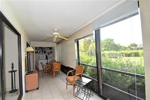 1526 Pelican Point Dr, Sarasota, FL 34231 - Photo 9