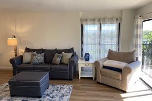 1001 Benjamin Franklin Dr, Sarasota, FL 34236 - Photo 5