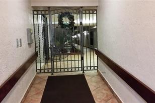 1001 Benjamin Franklin Dr, Sarasota, FL 34236 - Photo 3