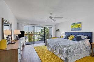 1001 Benjamin Franklin Dr, Sarasota, FL 34236 - Photo 15