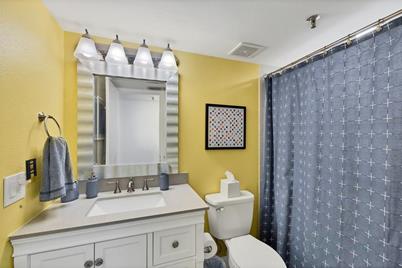 1001 Benjamin Franklin Drive #604, Sarasota, FL 34236 - Photo 17