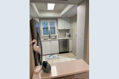 1001 Benjamin Franklin Drive #212, Sarasota, FL 34236 - Photo 3