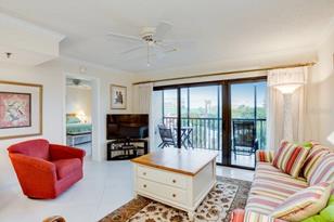 1001 Benjamin Franklin Dr, Sarasota, FL 34236 - Photo 3