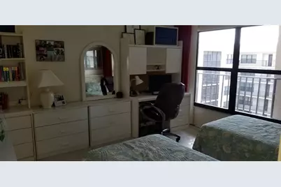 1001 Benjamin Franklin Drive #701, Sarasota, FL 34236 - Photo 5