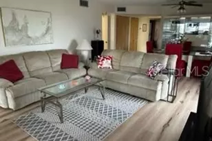 1001 Benjamin Franklin Dr, Sarasota, FL 34236 - Photo 9