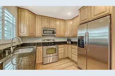 4660 Ocean Blvd #B2, Sarasota, FL 34242 - Photo 17