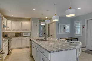 3708 Sandspur Ln, Nokomis, FL 34275 - Photo 11