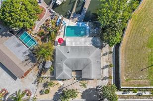 4315 Royal Palm Dr, Bradenton, FL 34210 - Photo 1