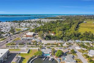 4315 Royal Palm Dr, Bradenton, FL 34210 - Photo 45