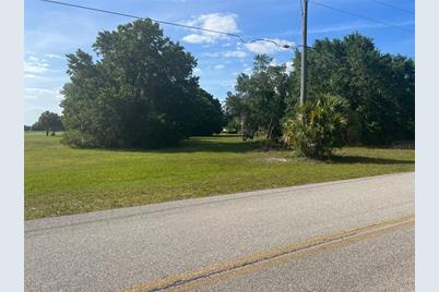 8104 SW Liverpool Road, Arcadia, FL 34269 - Photo 3