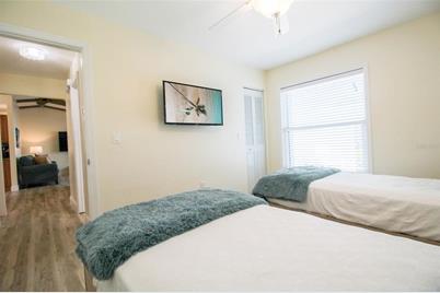 3852 Gatewood Drive, Sarasota, FL 34232 - Photo 19