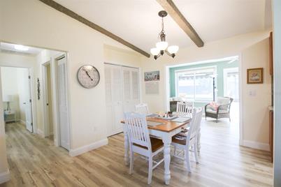 3852 Gatewood Drive, Sarasota, FL 34232 - Photo 13