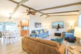 3852 Gatewood Dr, Sarasota, FL 34232 - Photo 3