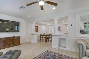 2520 Tami Sola St, Sarasota, FL 34237 - Photo 15