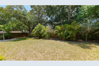 2520 Tami Sola Street, Sarasota, FL 34237 - Photo 49