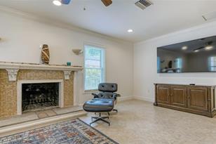 2520 Tami Sola St, Sarasota, FL 34237 - Photo 13