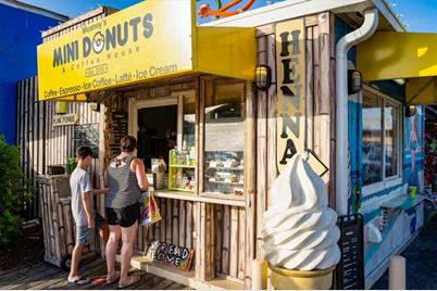 1905 Tulip Drive, Sarasota, FL 34239 - Photo 61