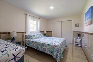 2140 Pinehurst St, Sarasota, FL 34231 - Photo 23