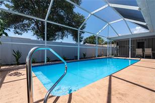 2140 Pinehurst St, Sarasota, FL 34231 - Photo 27