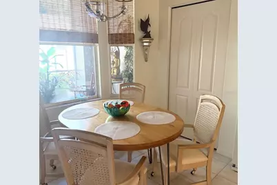 9611 Castle Point Drive #916, Sarasota, FL 34238 - Photo 7