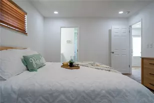 7354 Biltmore Dr, Sarasota, FL 34231 - Photo 25