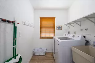 7354 Biltmore Dr, Sarasota, FL 34231 - Photo 23