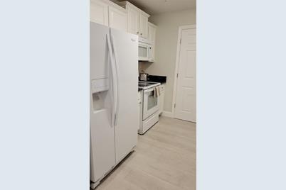 750 N Tamiami Trail #418, Sarasota, FL 34236 - Photo 3