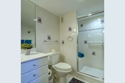 2425 Gulf Of Mexico Drive #7B, Longboat Key, FL 34228 - Photo 25