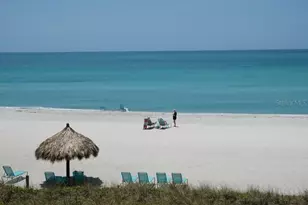 2425 Gulf of Mexico Dr, Longboat Key, FL 34228 - Photo 5