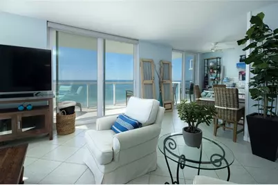 2425 Gulf Of Mexico Drive #7B, Longboat Key, FL 34228 - Photo 13