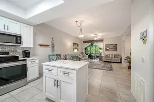 8375 Glenrose Wy, Sarasota, FL 34238 - Photo 3