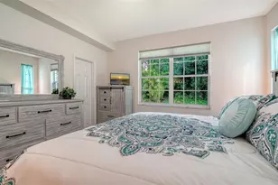 8375 Glenrose Wy, Sarasota, FL 34238 - Photo 17