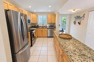 350 S Polk Dr, Sarasota, FL 34236 - Photo 3