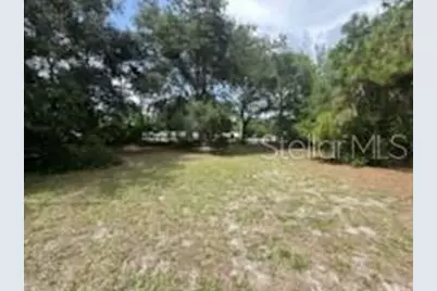 3910 Dunn Drive, Sarasota, FL 34233 - Photo 7