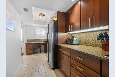 5760 Midnight Pass Road #208D, Sarasota, FL 34242 - Photo 5