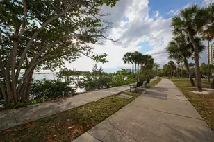 2441 Novus St, Sarasota, FL 34237 - Photo 39