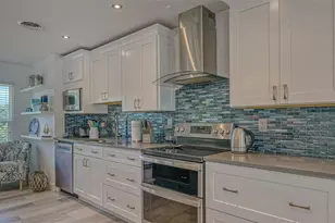 500 Schooner Ln, Longboat Key, FL 34228 - Photo 27