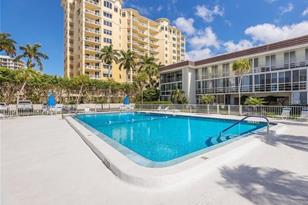 2110 Benjamin Franklin Dr, Sarasota, FL 34236 - Photo 25