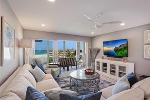 2110 Benjamin Franklin Dr, Sarasota, FL 34236 - Photo 3