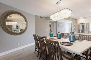 2110 Benjamin Franklin Dr, Sarasota, FL 34236 - Photo 5