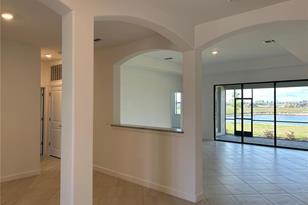 15513 White Linen Dr, Lakewood Ranch, FL 34211 - Photo 5