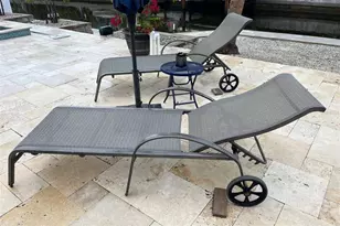 345 Avenida Leona, Sarasota, FL 34242 - Photo 67