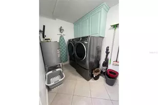 345 Avenida Leona, Sarasota, FL 34242 - Photo 49